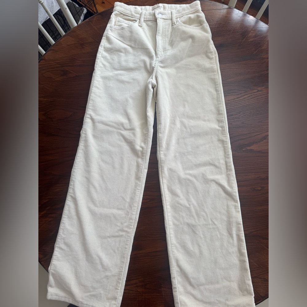 Universal Thread high rise wide leg cream corduroy pants size 6